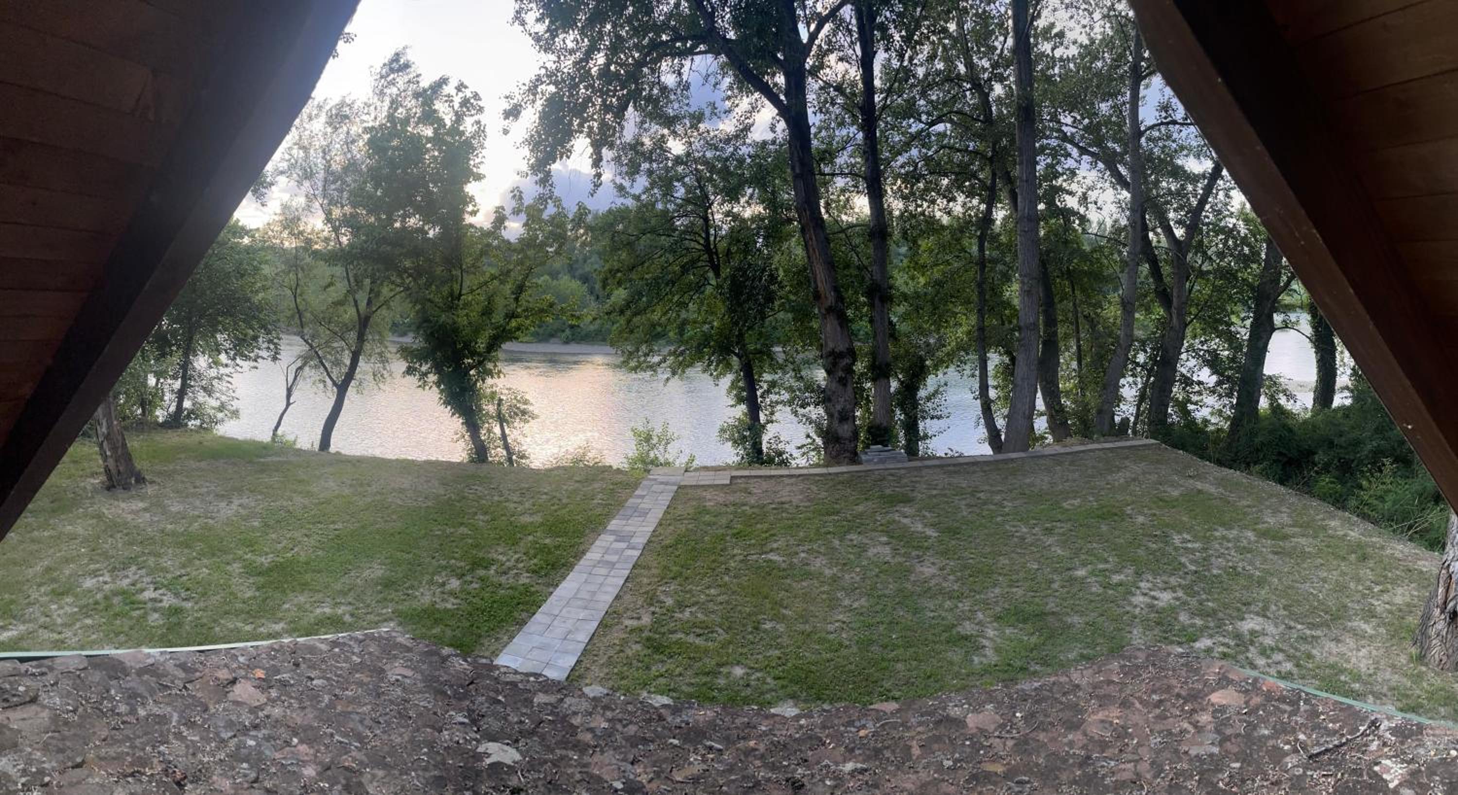Vikendica Drina Mladenova suma
