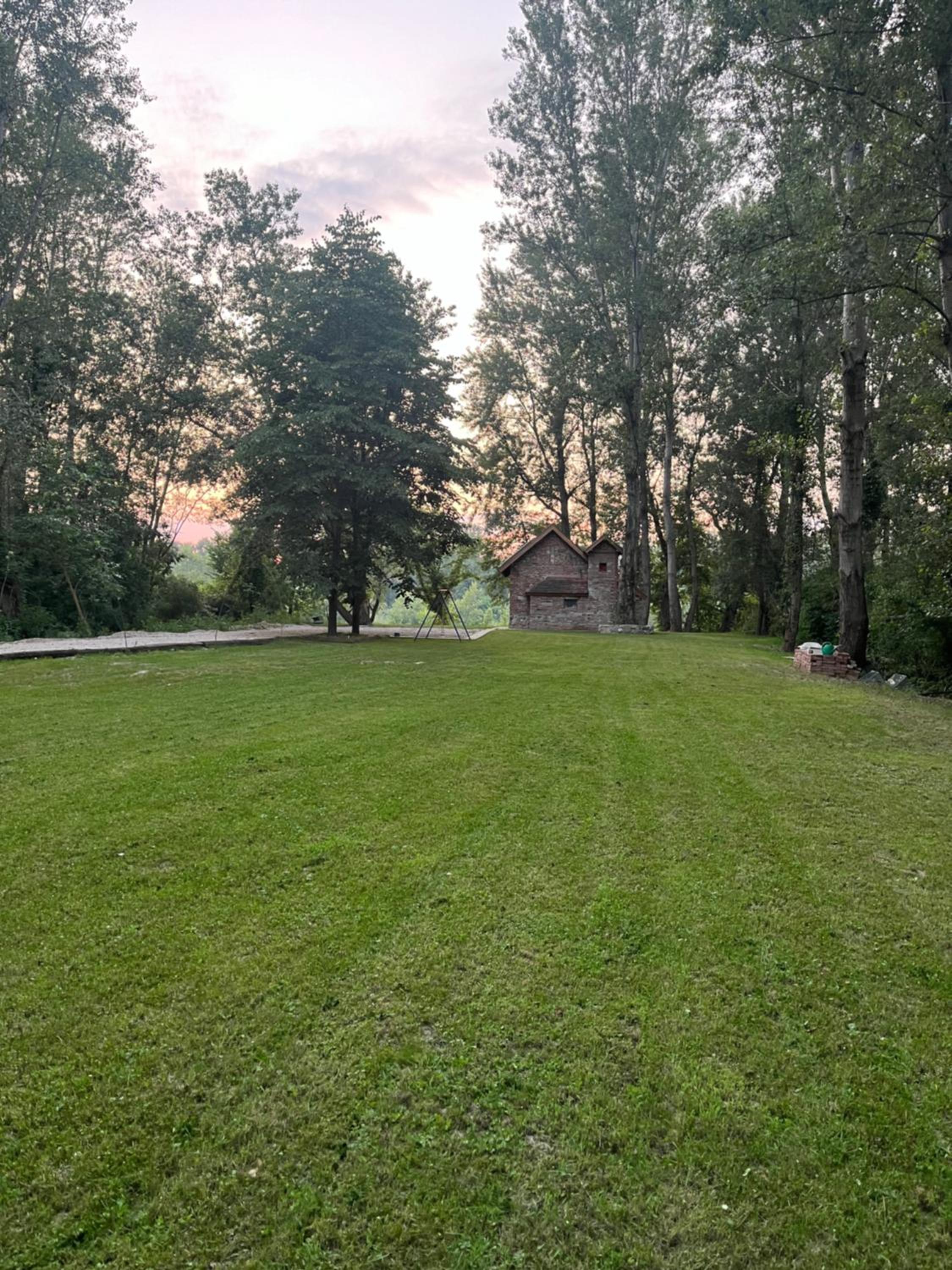 Vikendica Drina Mladenova suma