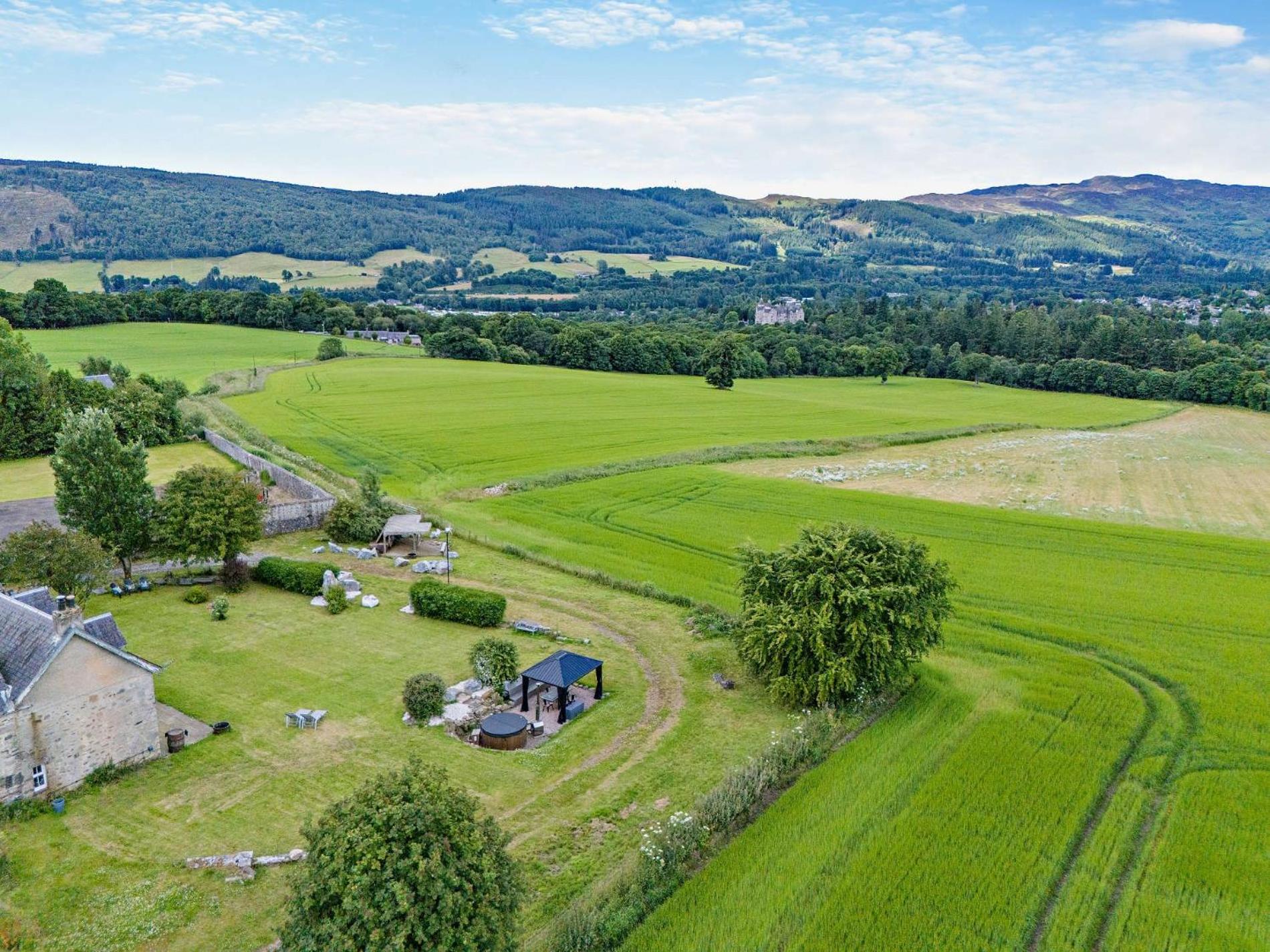InEdra Estate Farmhouse by edradour1725