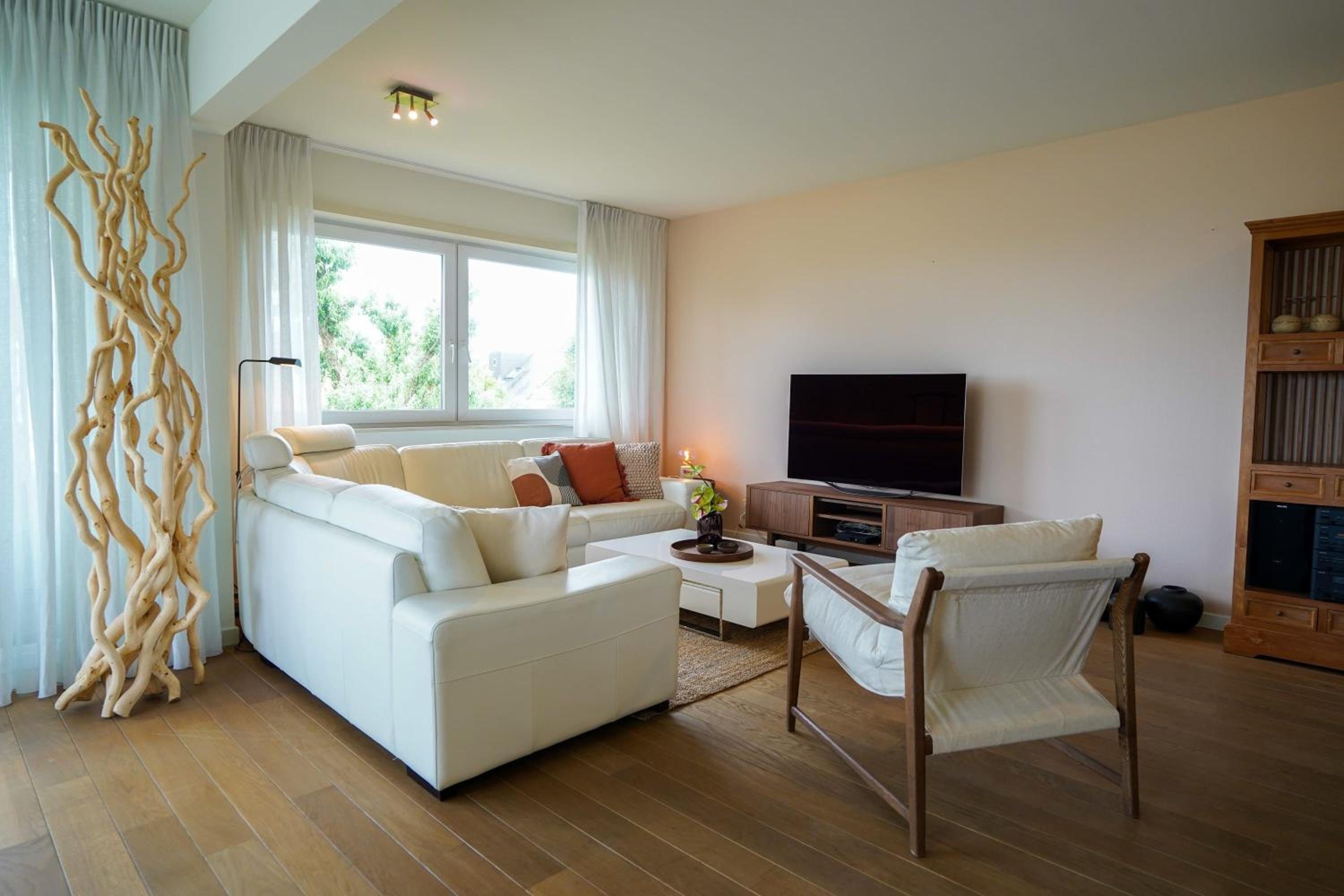 Huswell - Apartment with sea view & terrace in Oostduinkerke