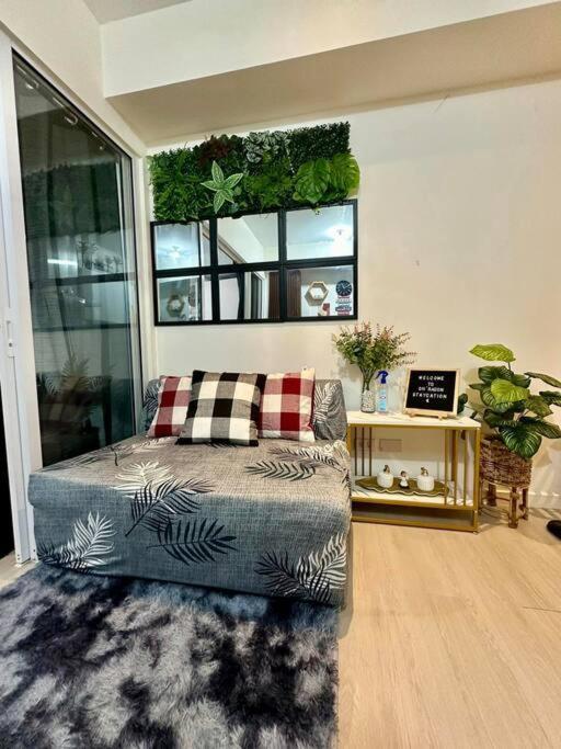 Azure Urban Resort - Modern Gaming staycation