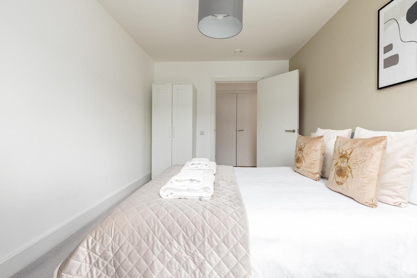 Modern 2 Bed Apartment London Lewisham Catford - Perfect for Long Stay