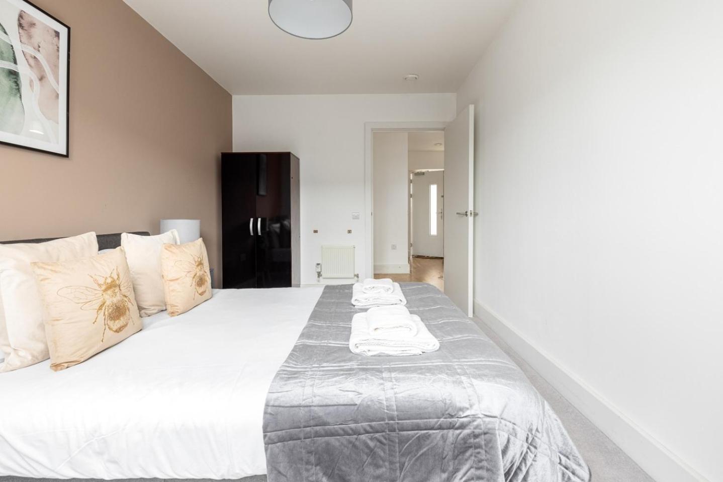 Modern 2 Bed Apartment London Lewisham Catford - Perfect for Long Stay
