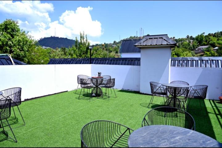Hotel Pandav Meditation &Tourist Palace view 2