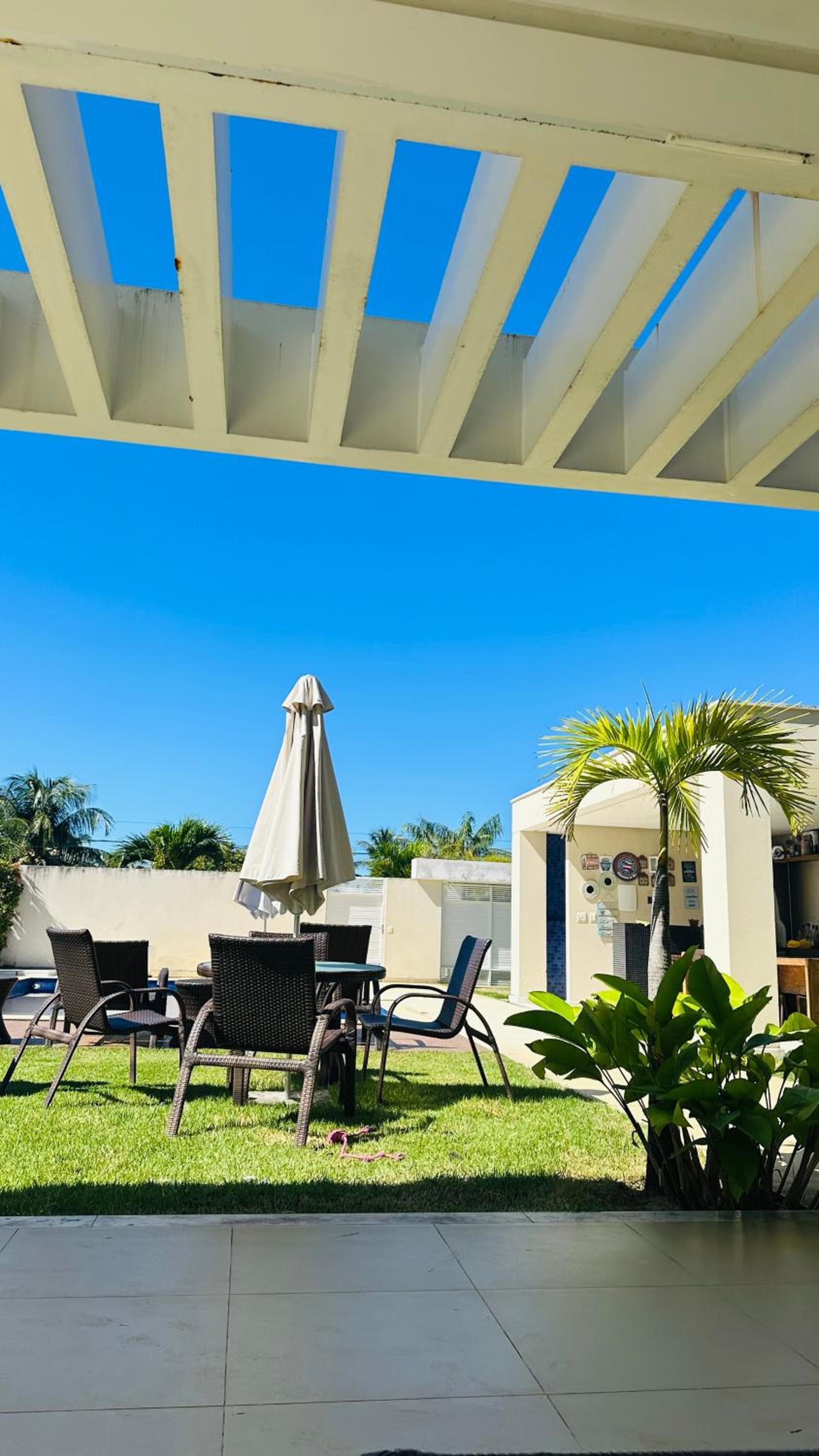 CASA DE PRAIA COM 05 SUITES- PARAÍSO A 8 min Do MAR