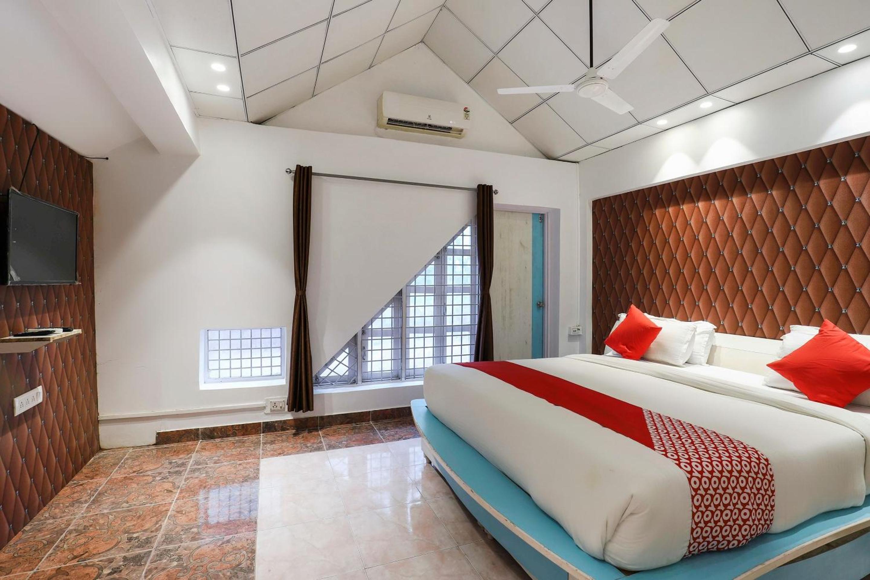 Photo 28