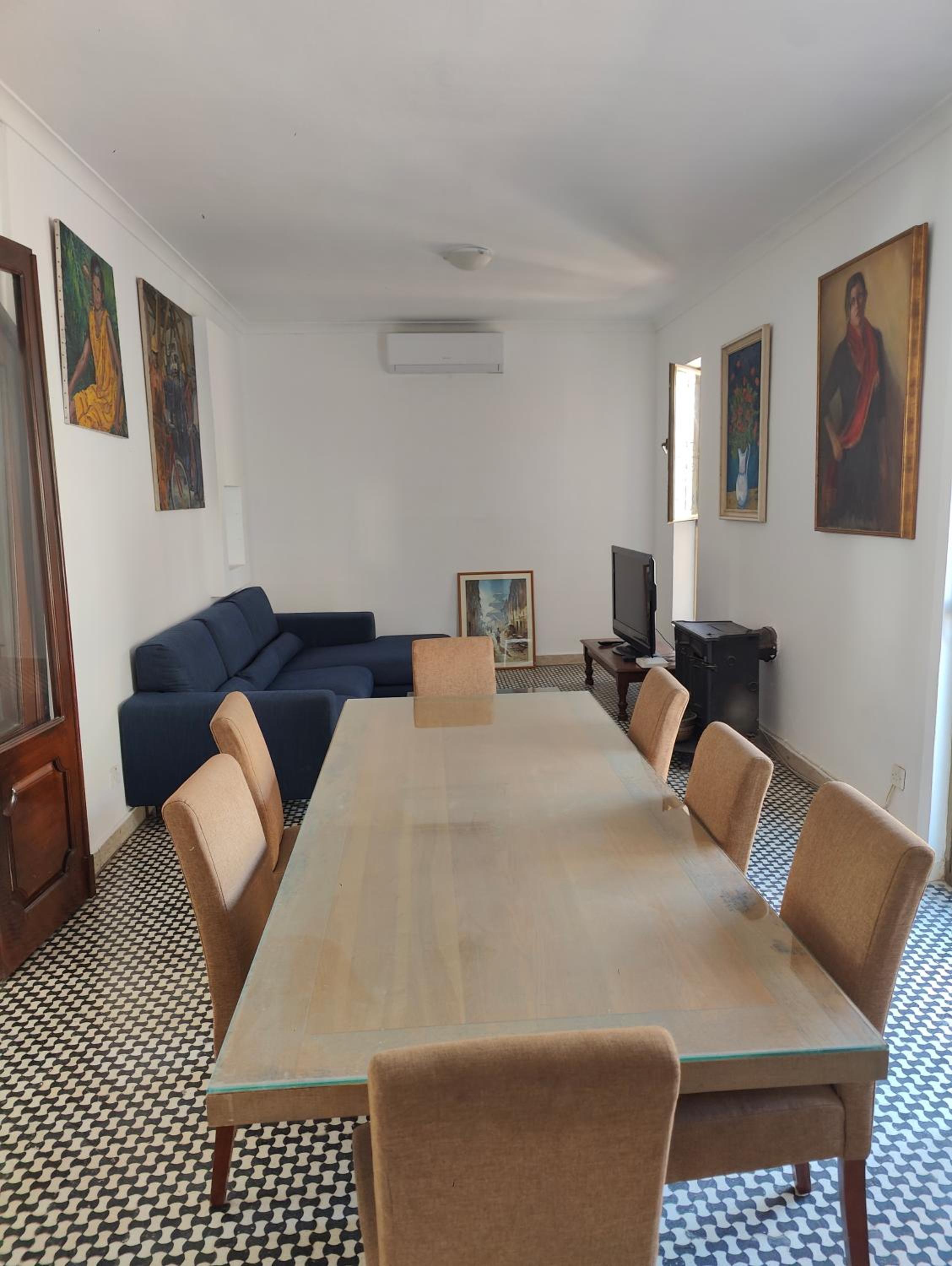 Amazingly located House with Table Tennis and Table Soccer photo 3