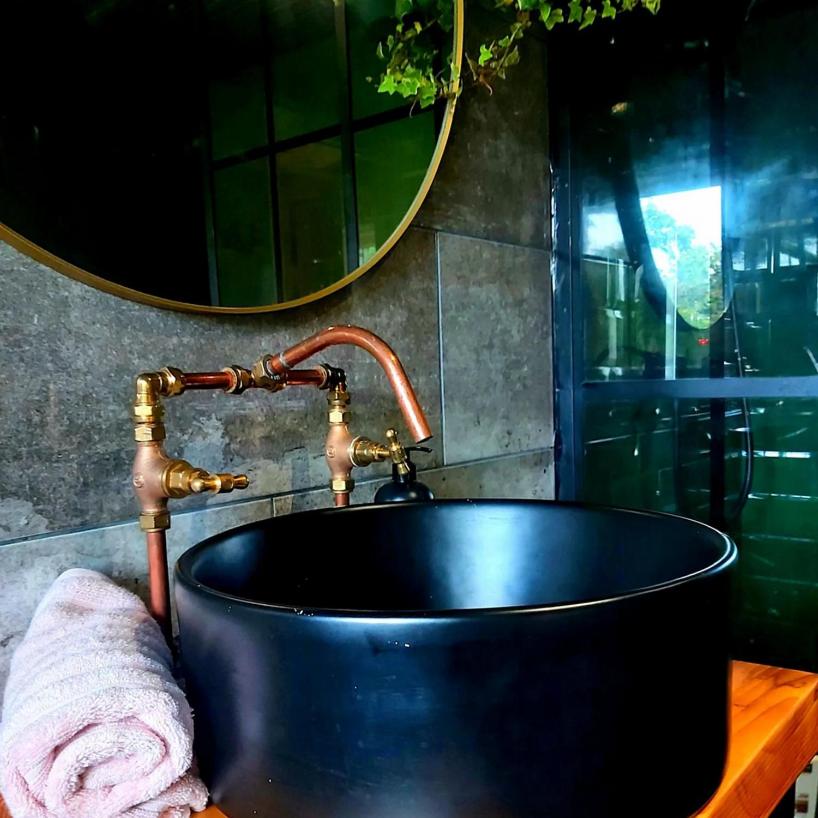 Caitríona's Cottages - Adult Only Pet Friendly - Hot Tub, Sauna, Pool - Sleeps 4 view 2
