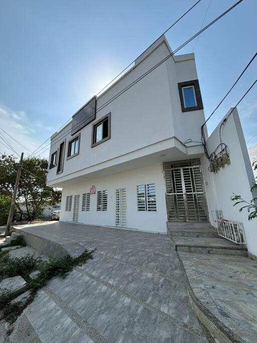 Apartamento nuevo cerca de la Playa