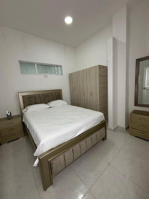 Apartamento nuevo cerca de la Playa