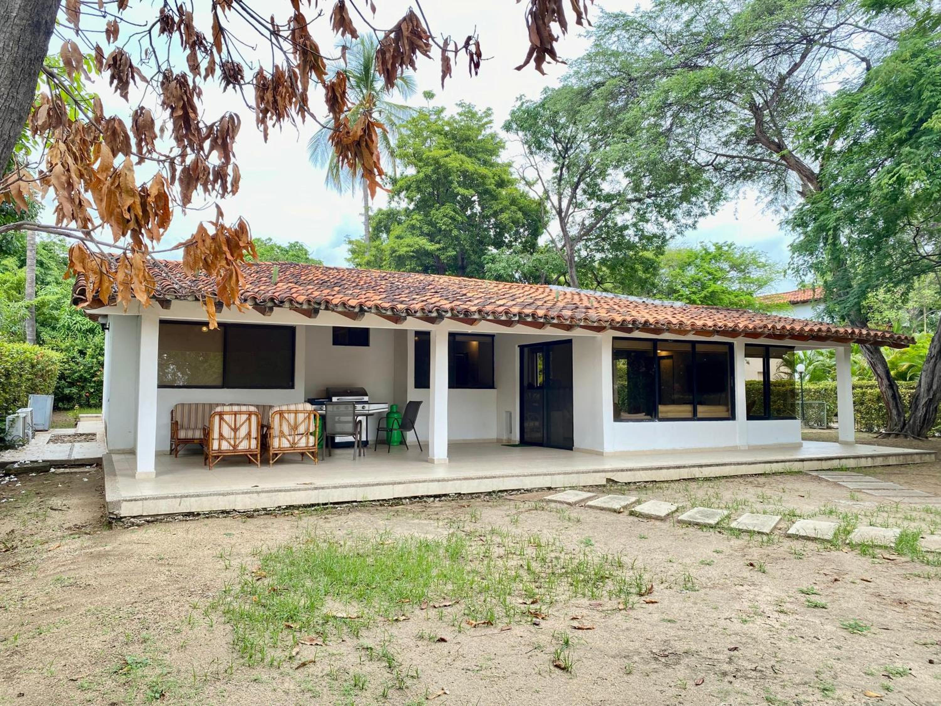 Exclusiva Villa con Salida al Mar