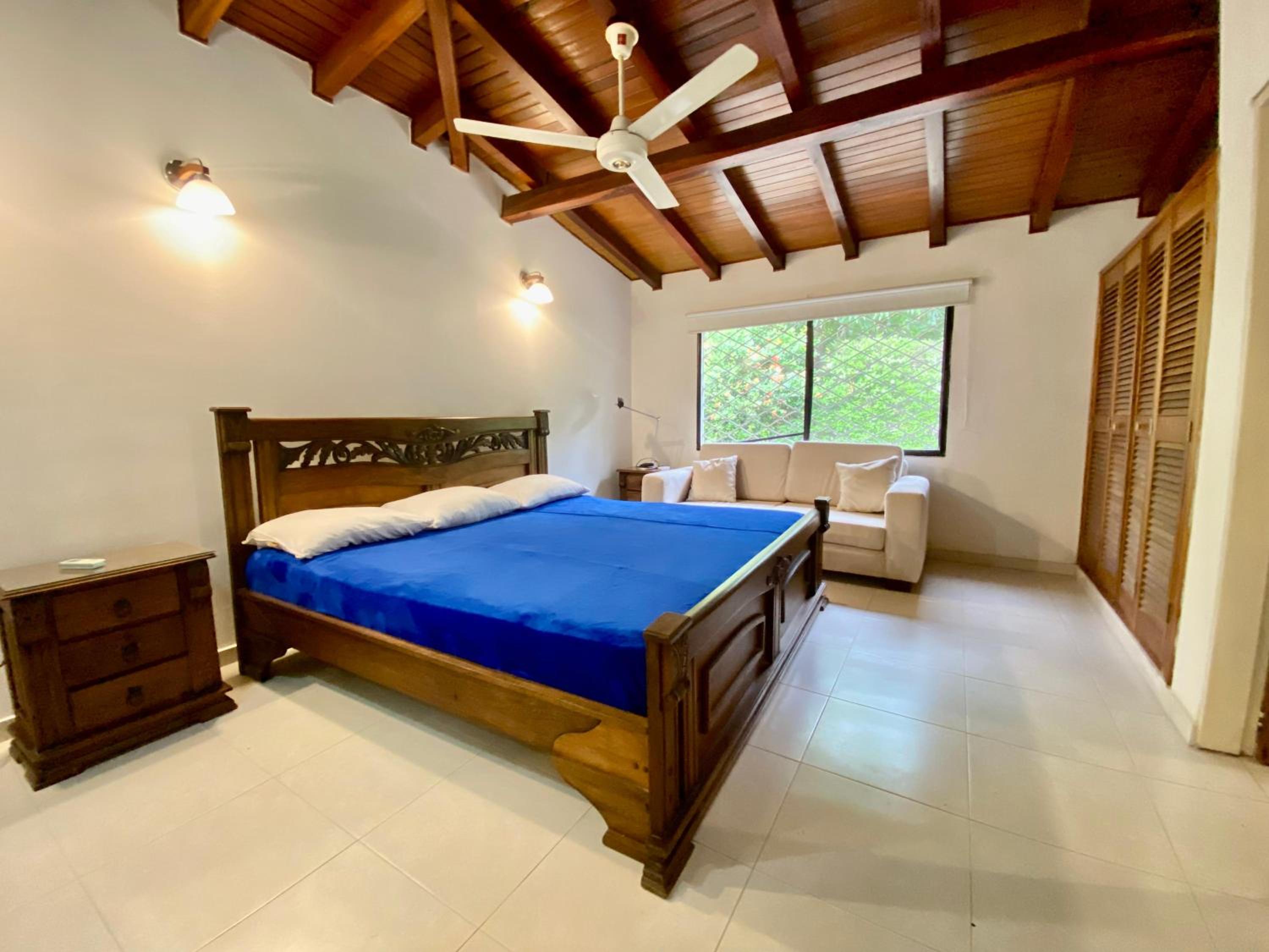 Exclusiva Villa con Salida al Mar