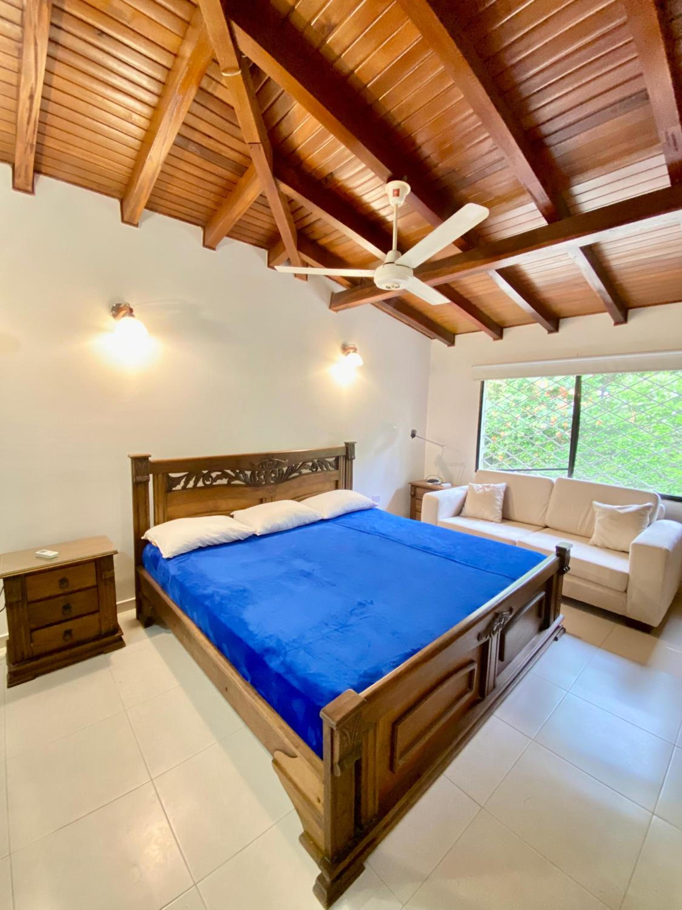 Exclusiva Villa con Salida al Mar
