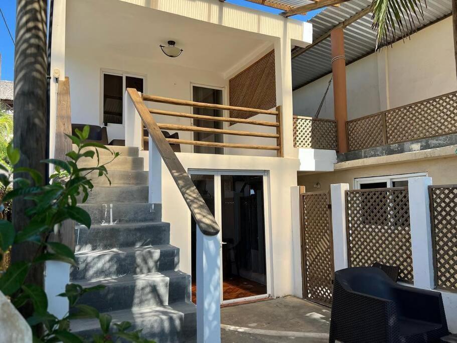 Pacific Blue Beach House view 4