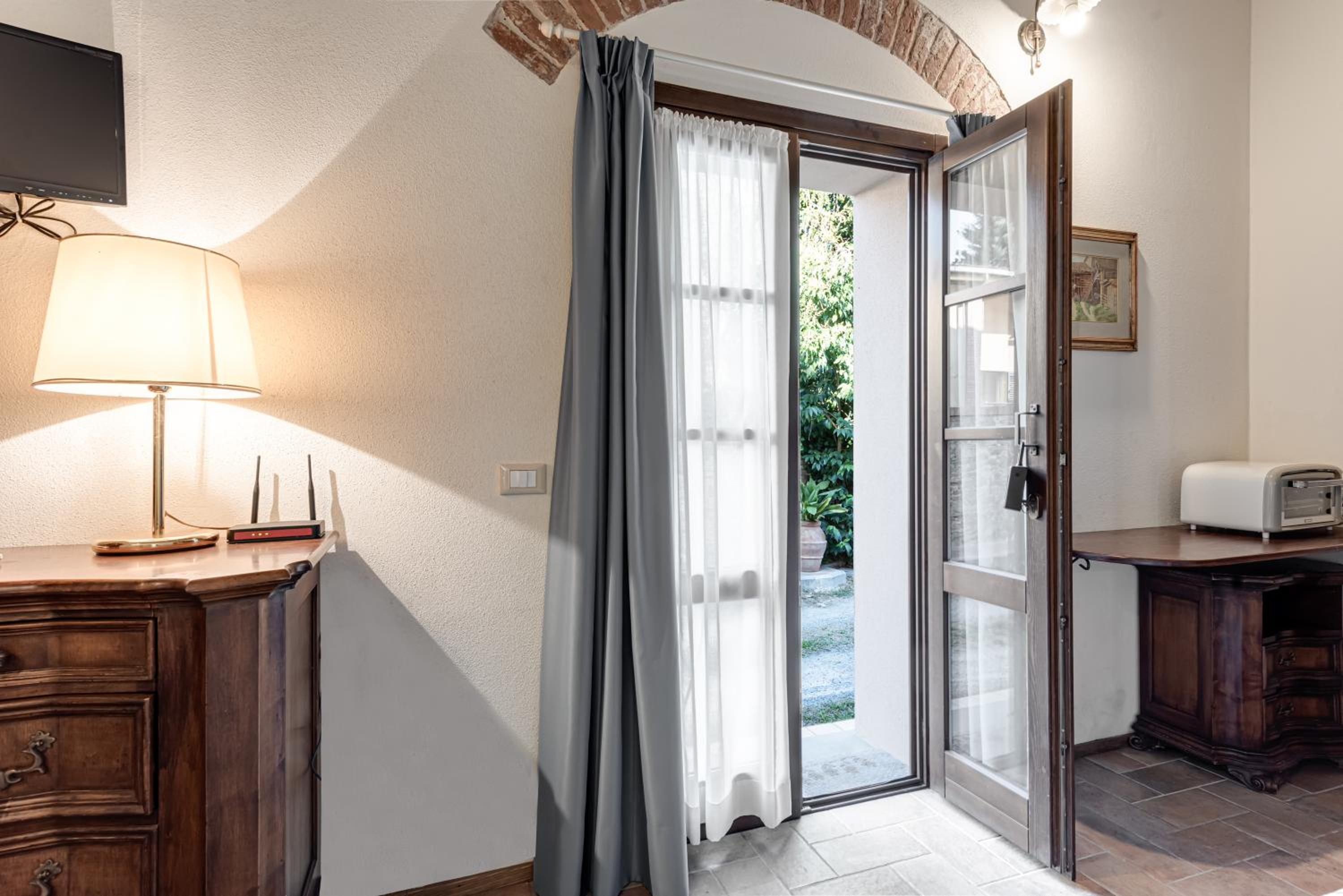 La Bellaia con giardino a Empoli