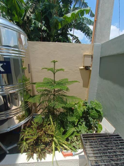 Magnilay JVC Villa by Asher and Caleb with Pool Tagaytay view 4
