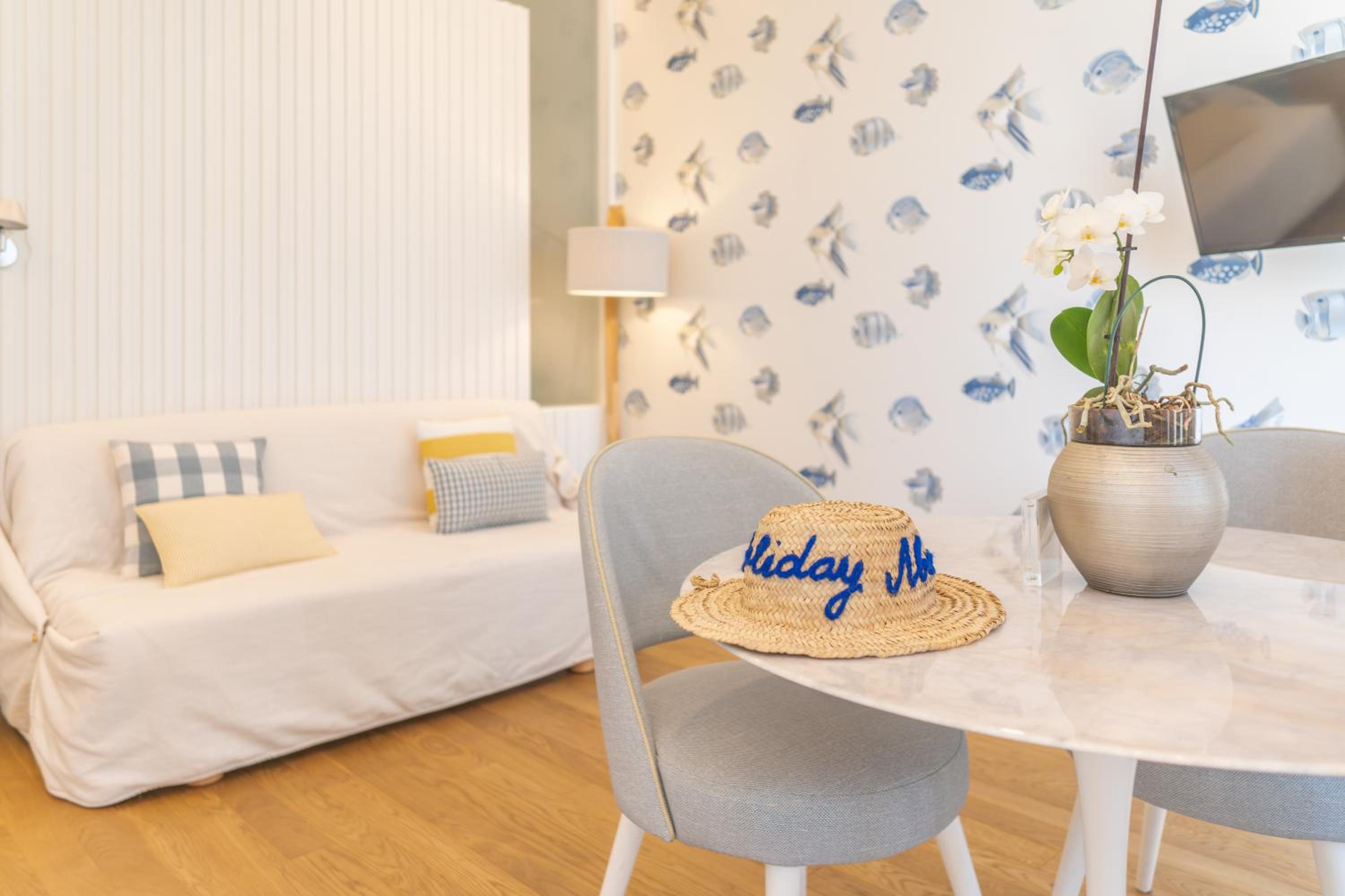 About Italy Holiday Rooms and Apartments