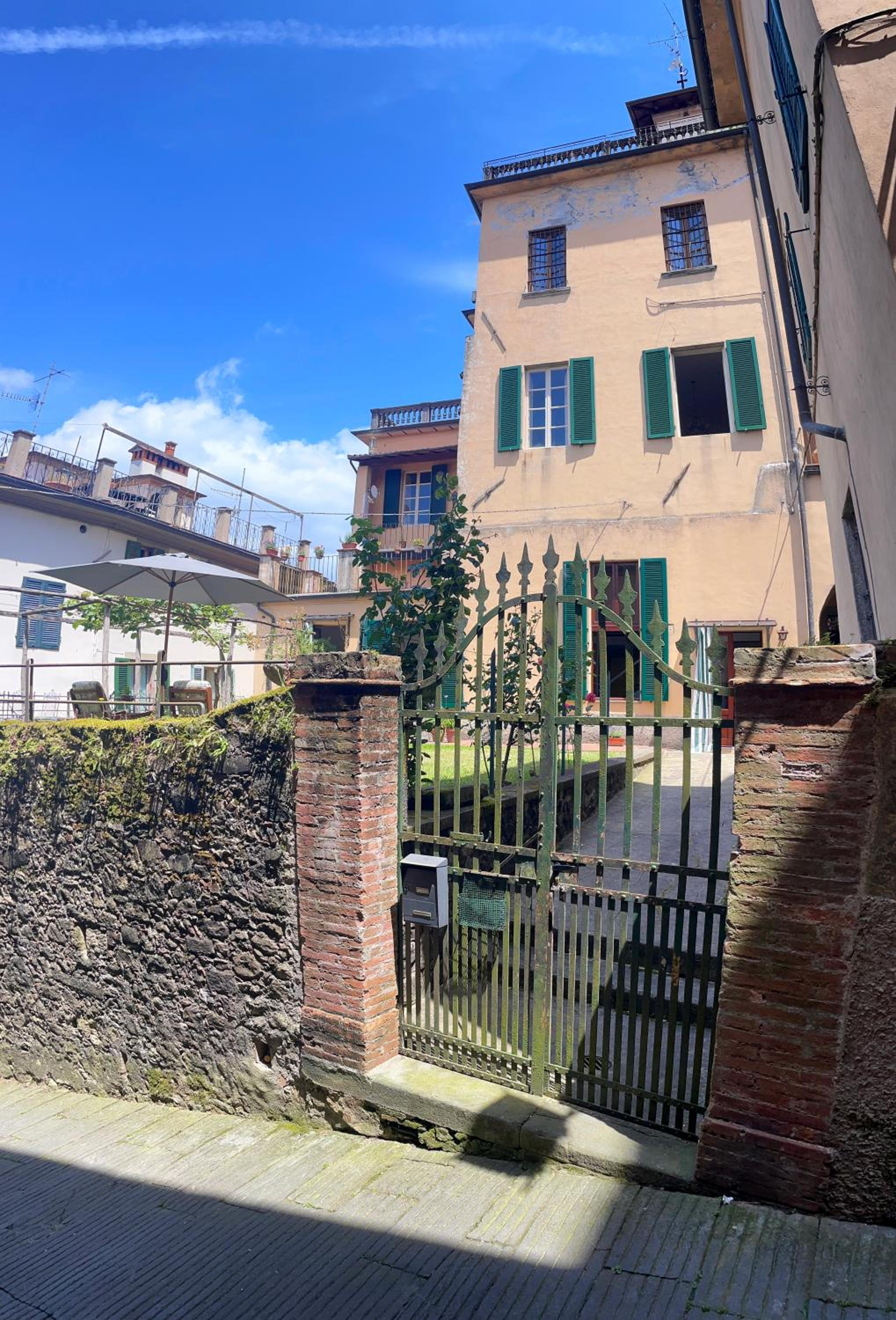 Palazzo Due Sorelle - Giardino