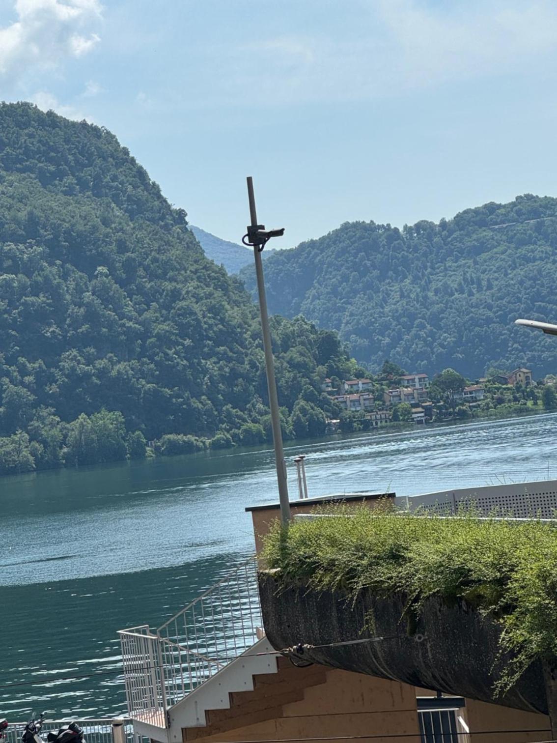 Neue Gartenwohnung mit Sicht auf den Luganersee
