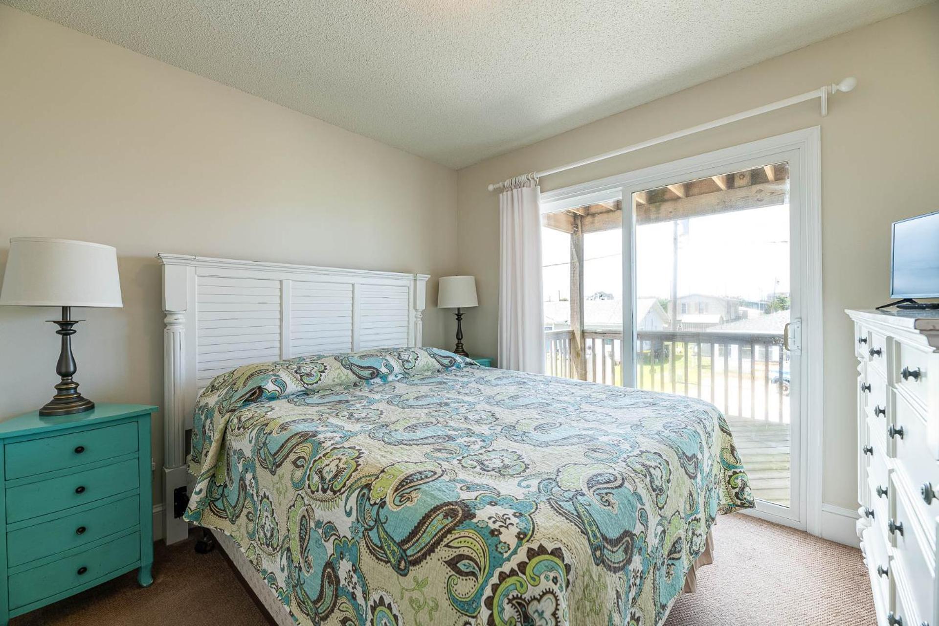 A Shore Thing - KDH MP 6, Oceanside, Beach Less than 300 Yds, Hot Tub, Pets OK, Flex Stays