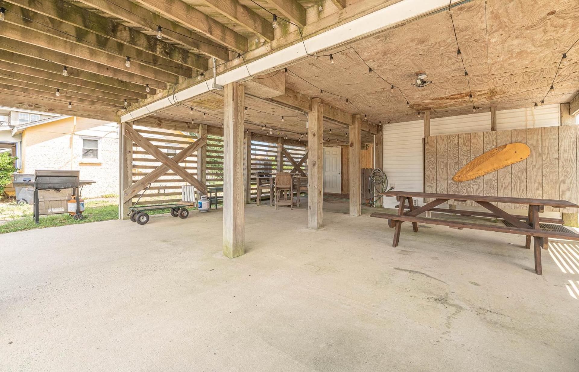 A Shore Thing - KDH MP 6, Oceanside, Beach Less than 300 Yds, Hot Tub, Pets OK, Flex Stays
