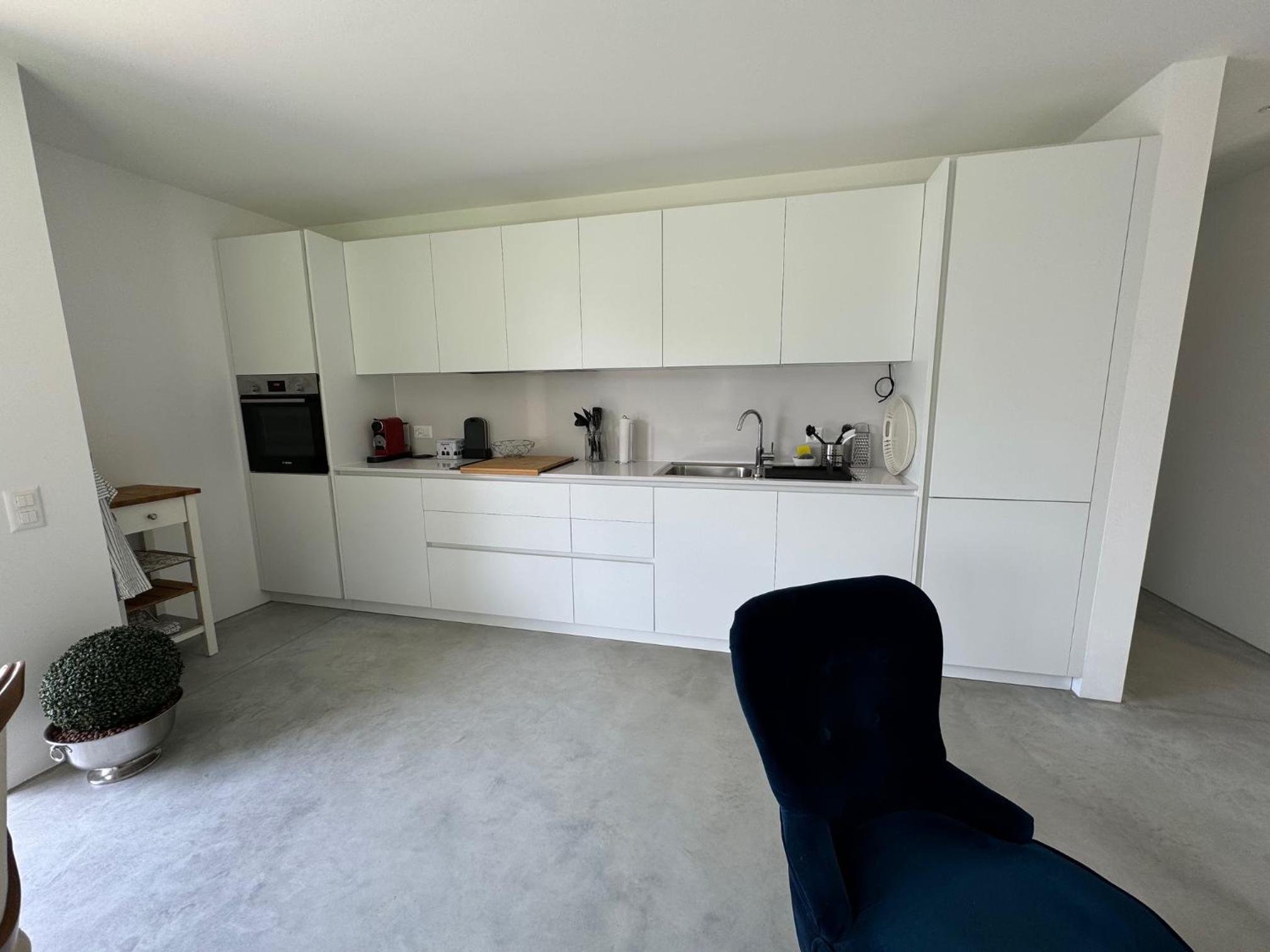 Neue Gartenwohnung mit Sicht auf den Luganersee