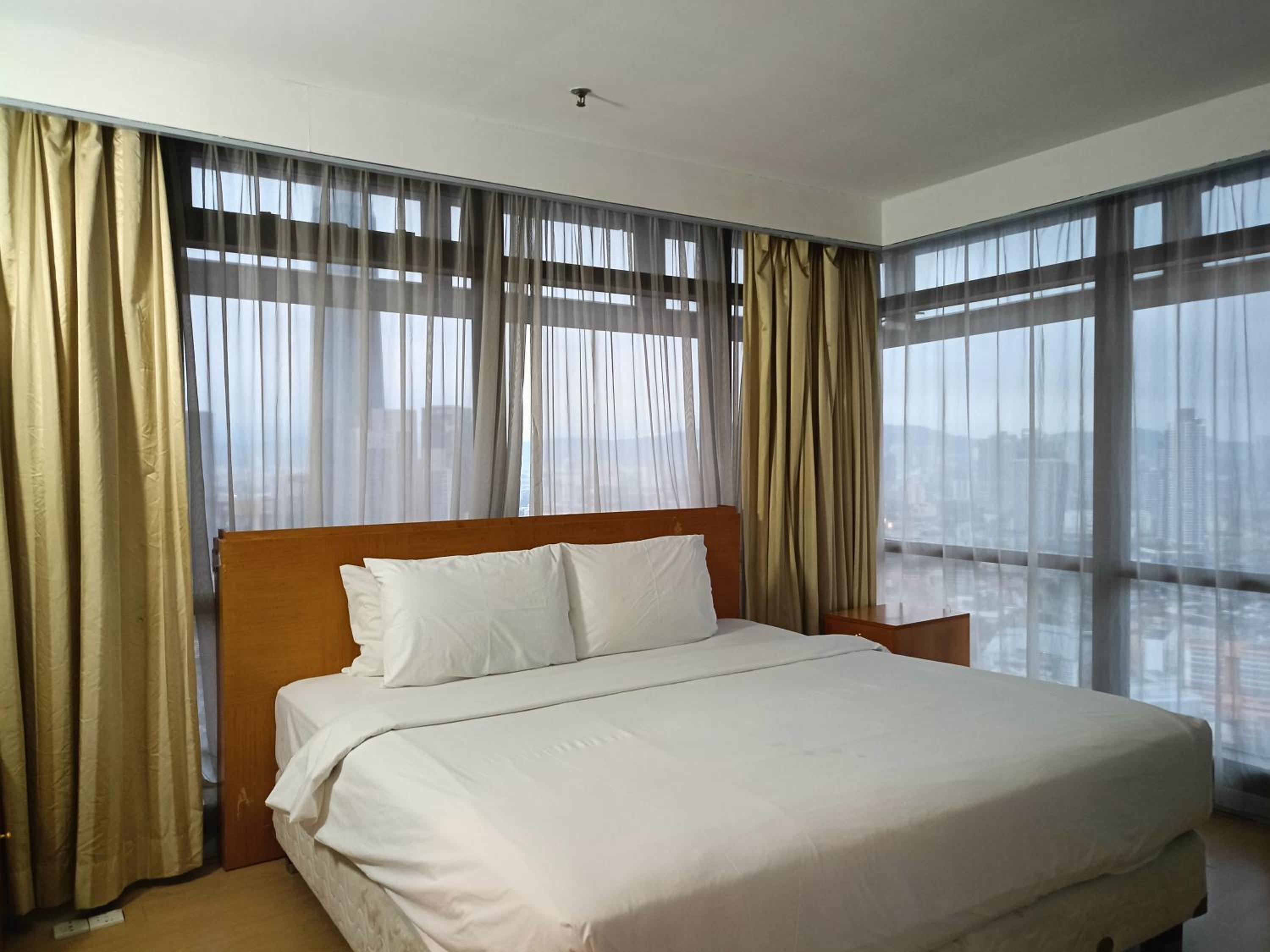 New Golden sky service suite at times square Kuala Lumpur