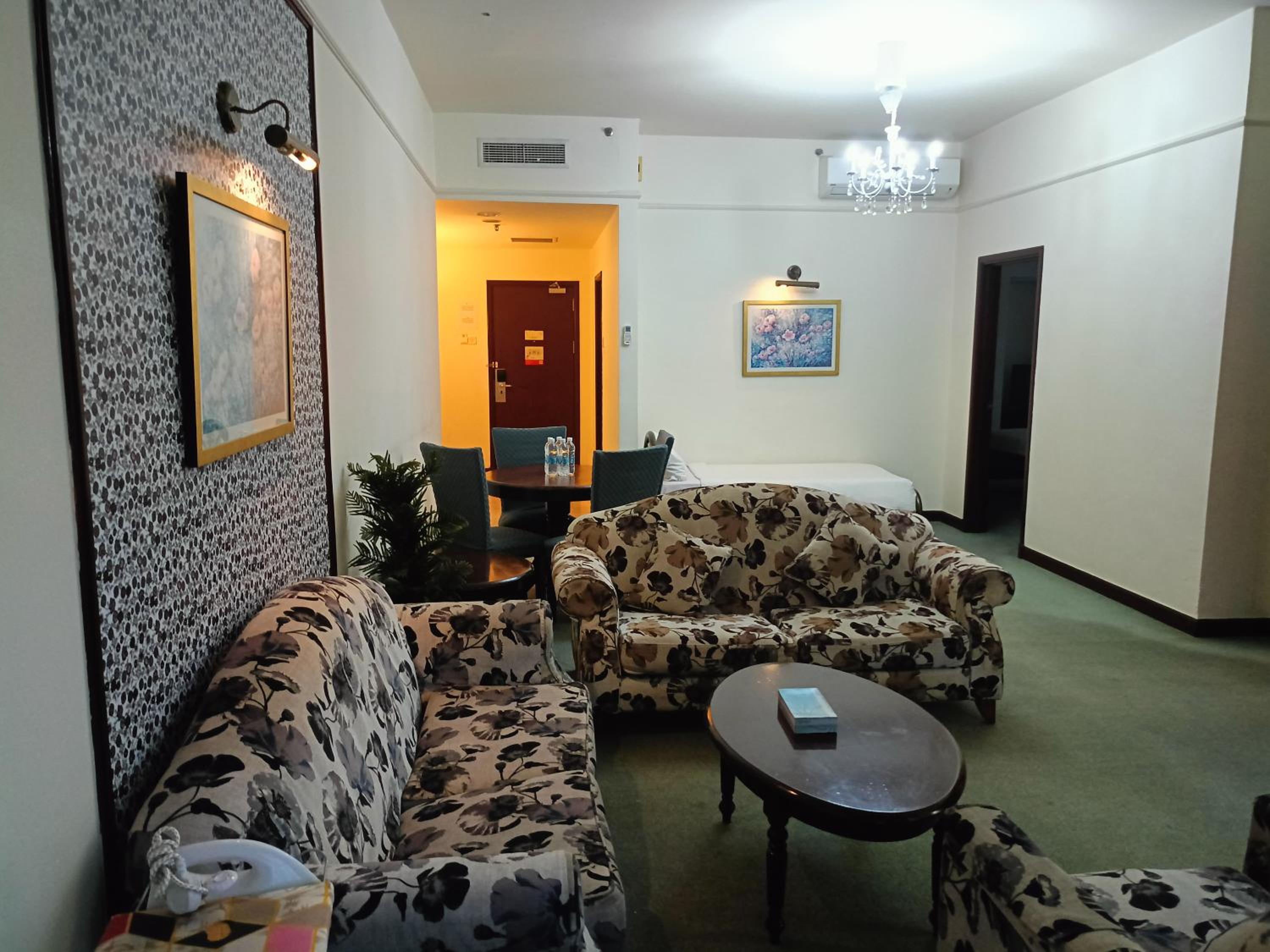 New Golden sky service suite at times square Kuala Lumpur