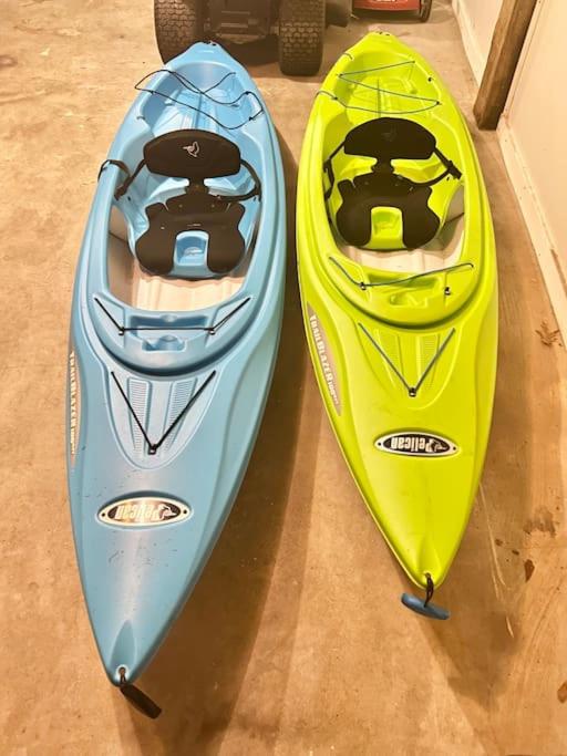 Spacious OBX Home with Kayaks & Bikes Close to Beach & Amenities view 4