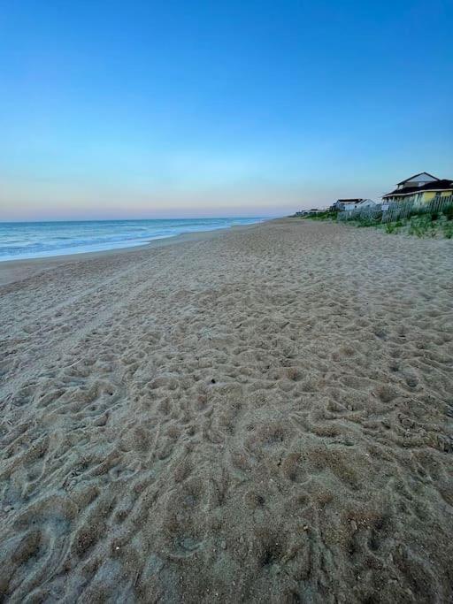 Spacious OBX Home with Kayaks & Bikes Close to Beach & Amenities view 3
