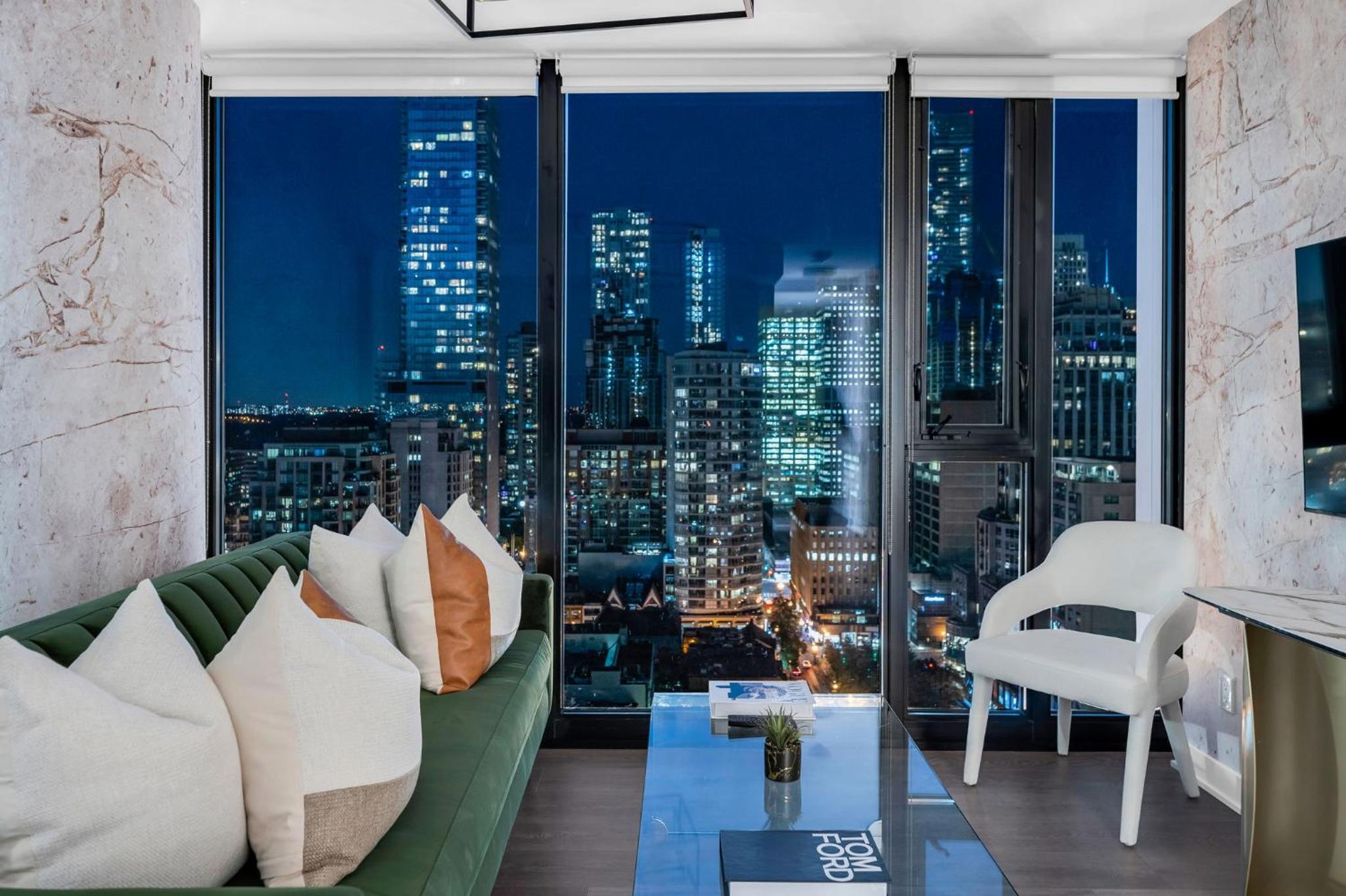 Imperial 1 Bedroom Suite steps from Park Hyatt Yorkville