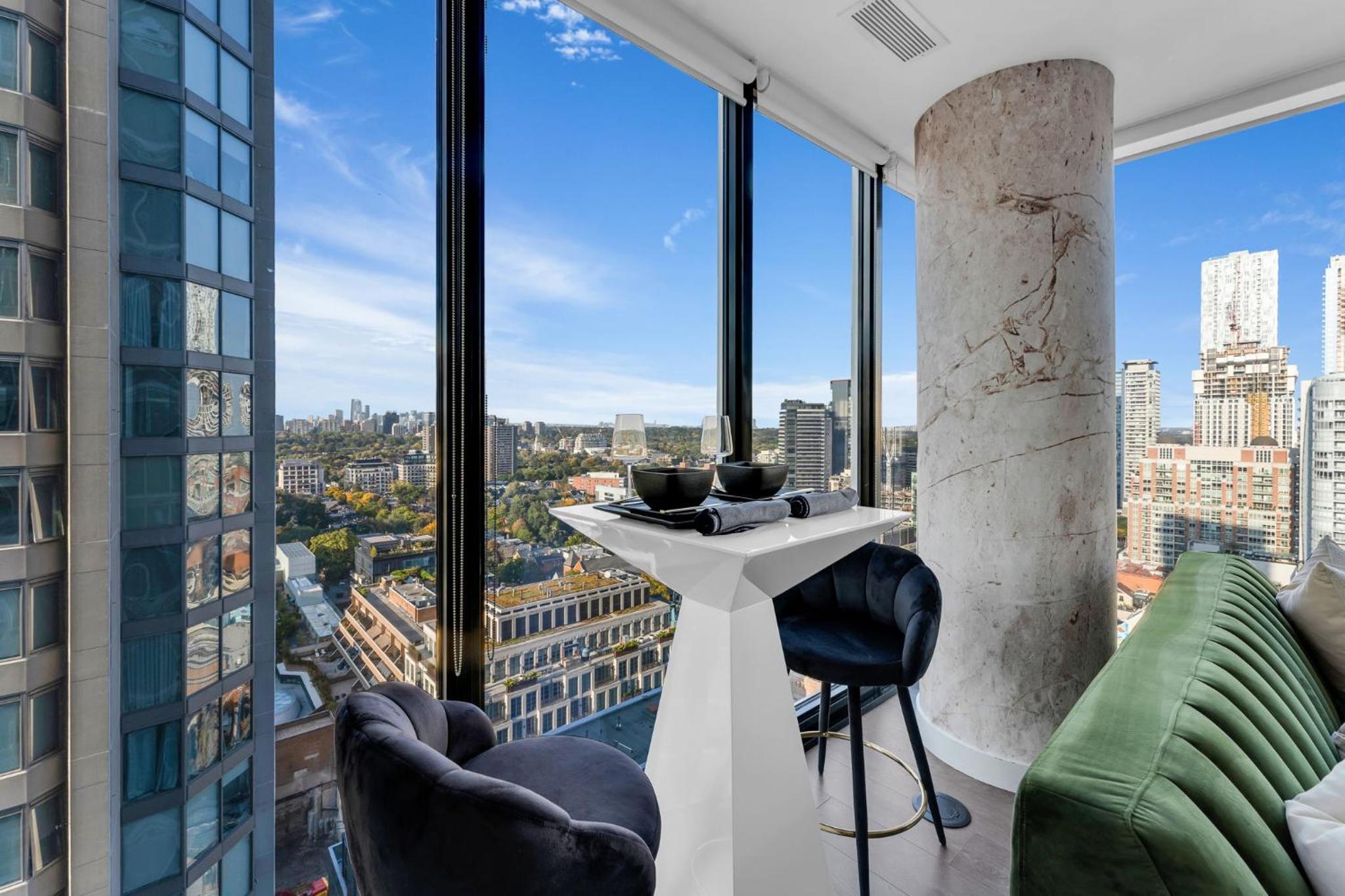 Imperial 1 Bedroom Suite steps from Park Hyatt Yorkville