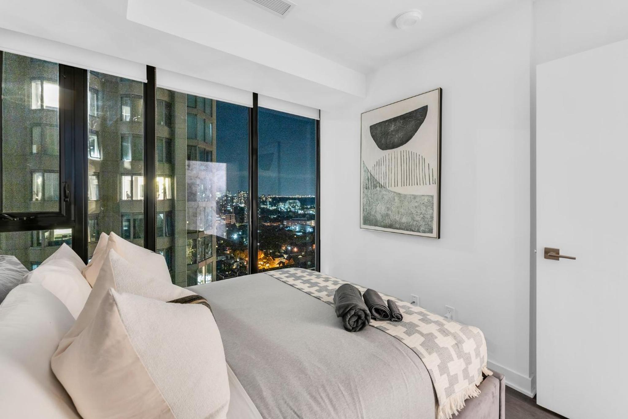 Imperial 1 Bedroom Suite steps from Park Hyatt Yorkville