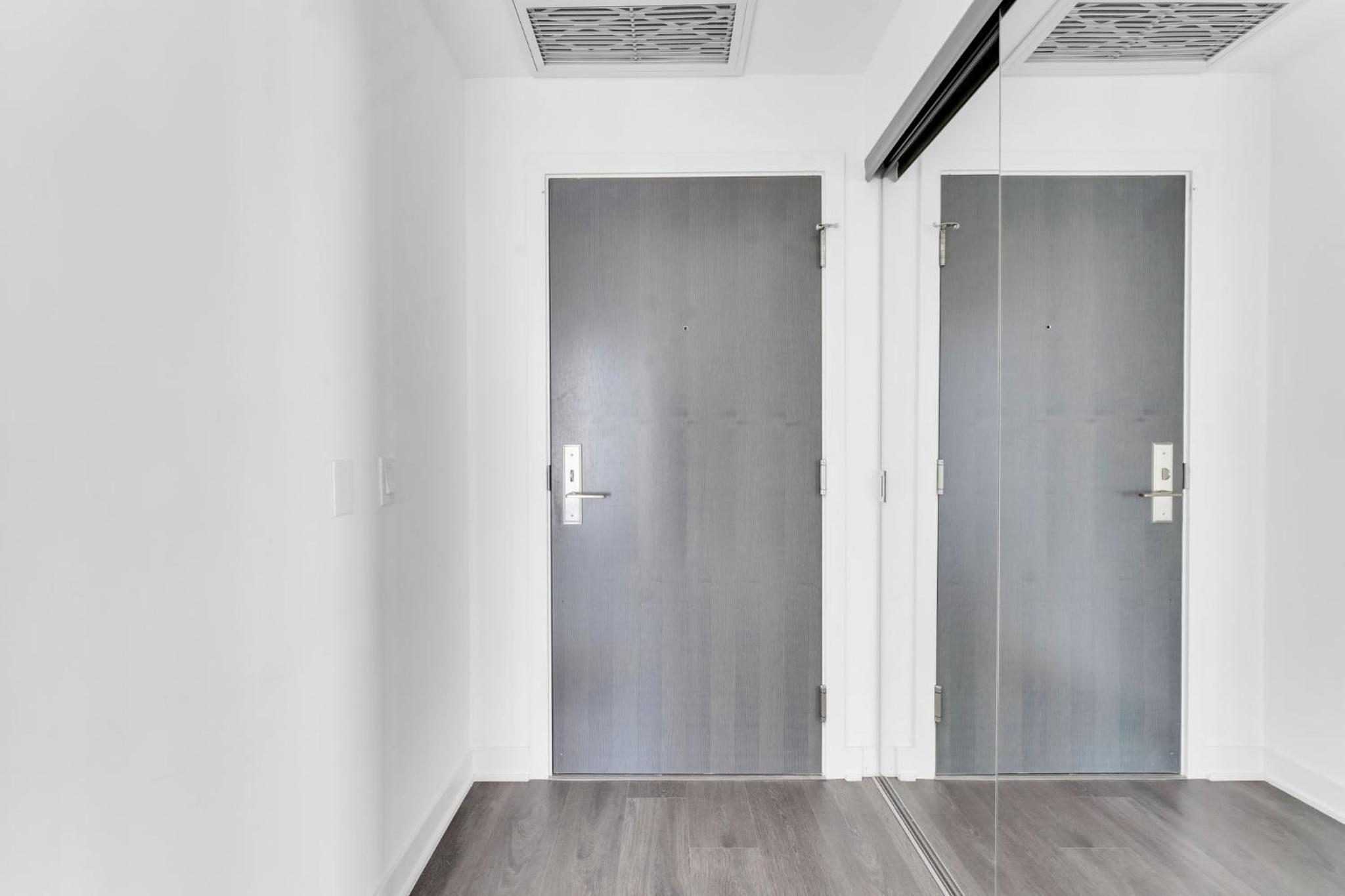 Imperial 1 Bedroom Suite steps from Park Hyatt Yorkville