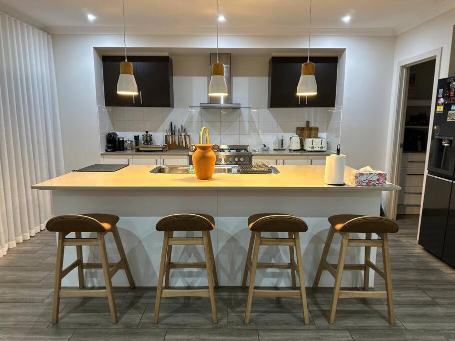 Luxurious 4 Bedroom Home in Prime Location