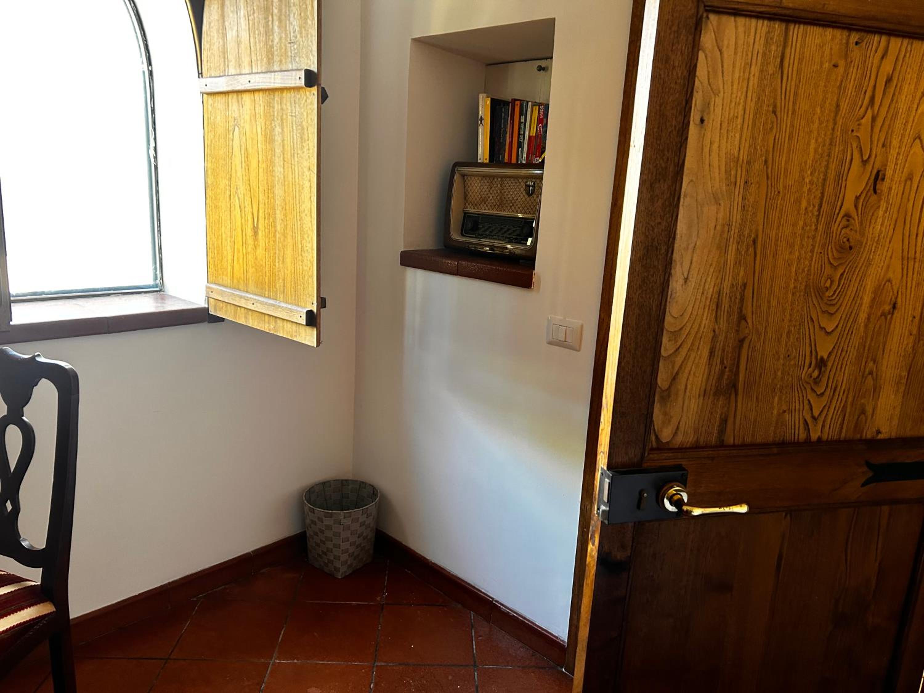 Photo 27