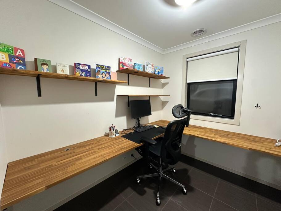 Luxurious 4 Bedroom Home in Prime Location