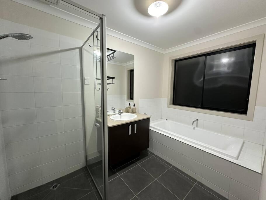 Luxurious 4 Bedroom Home in Prime Location