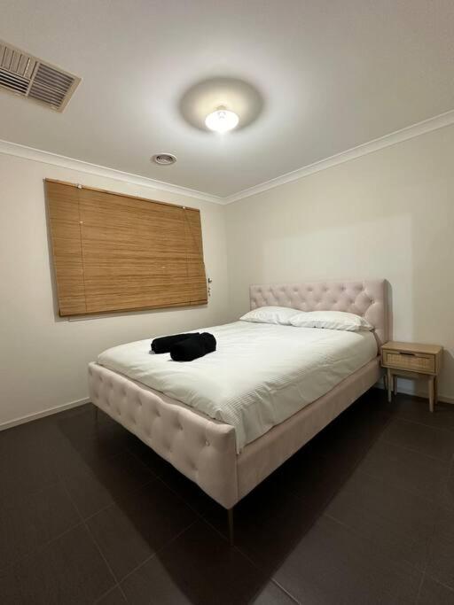 Luxurious 4 Bedroom Home in Prime Location