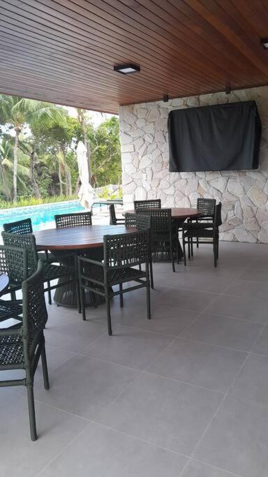Village em Itacimirim lindo, novo e tranquilo à 400 m da Praia da Espera