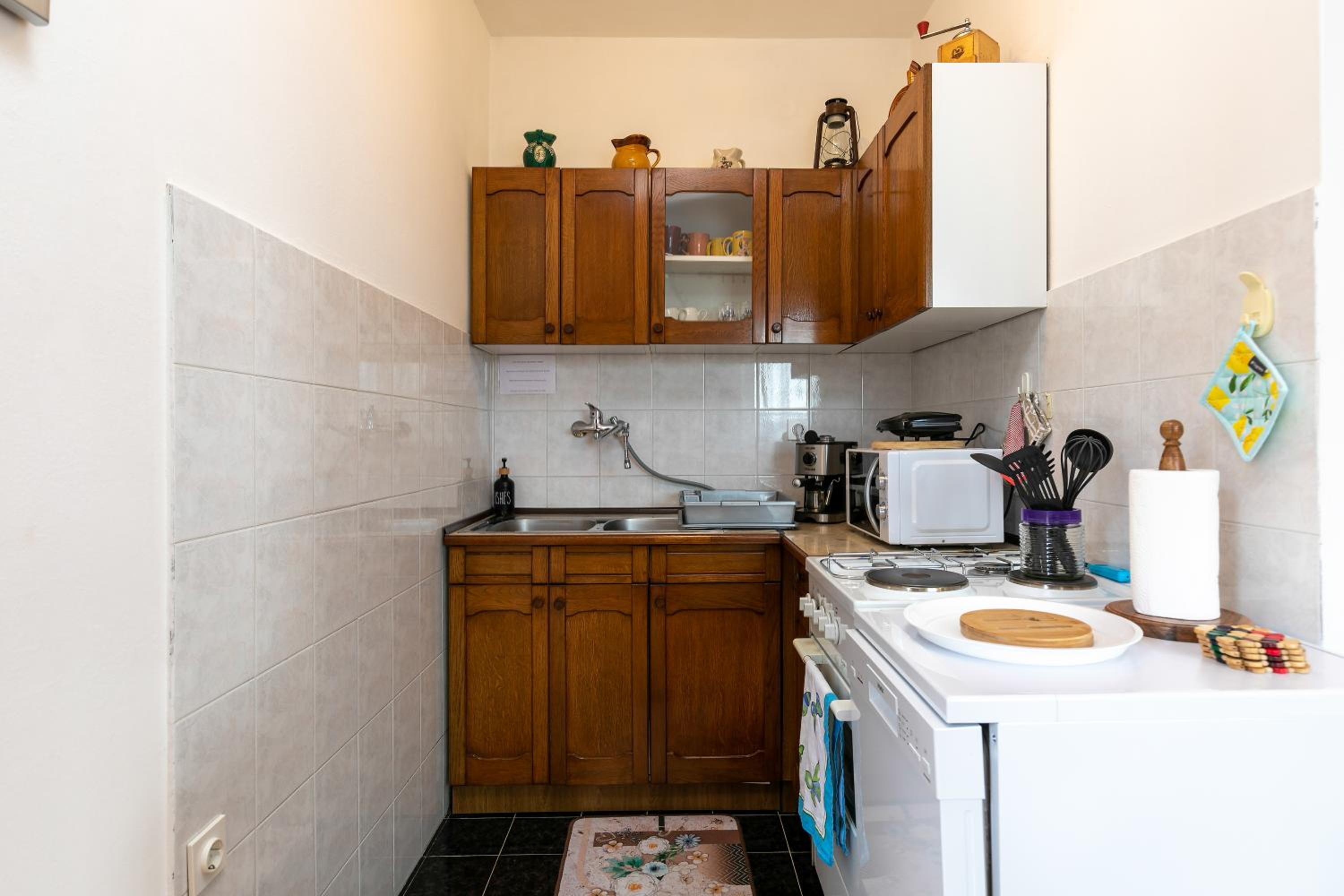 Apartment Waterfall