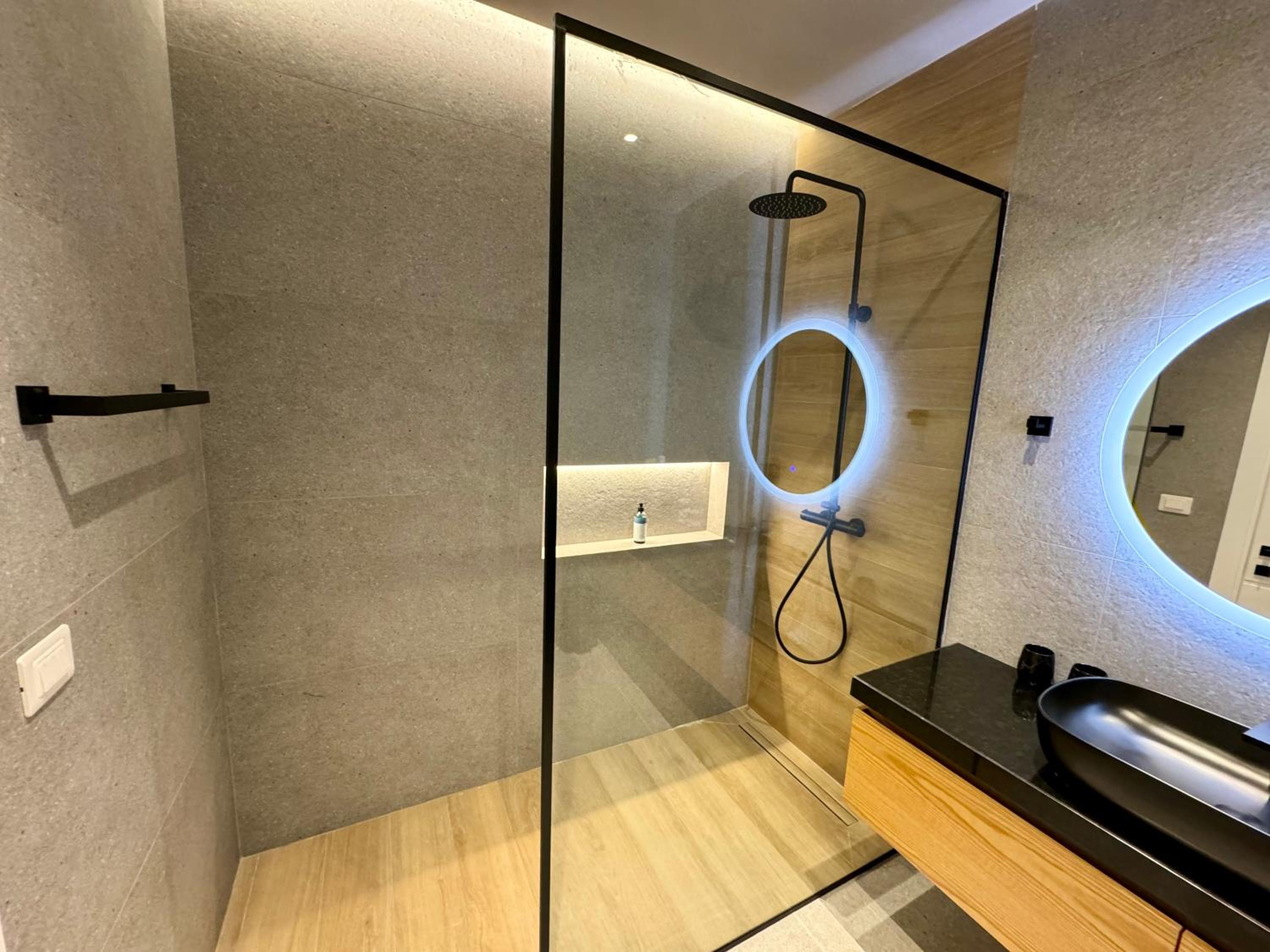 Heisol apartment