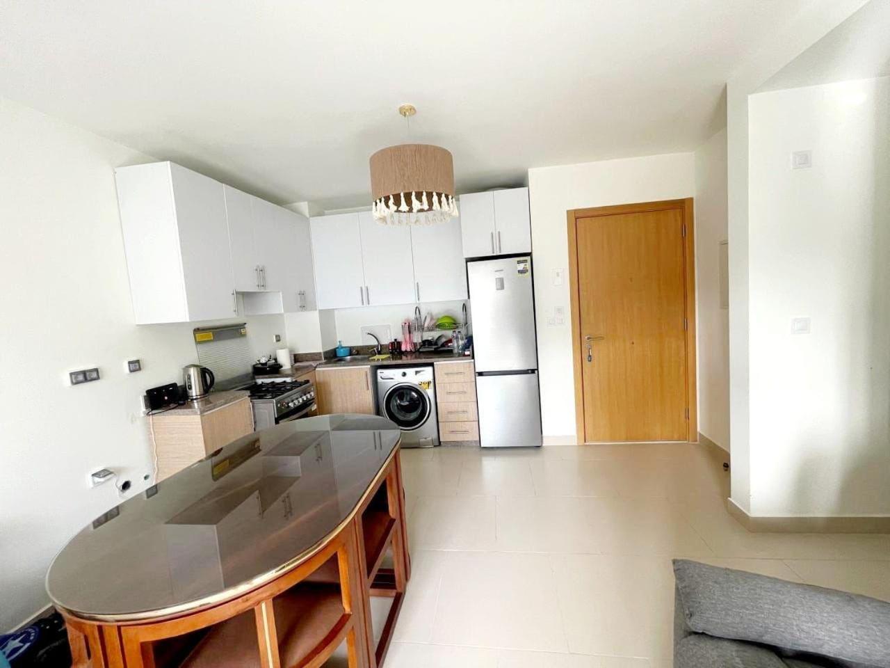 Marassi One Bedroom Apt in Faya view 3