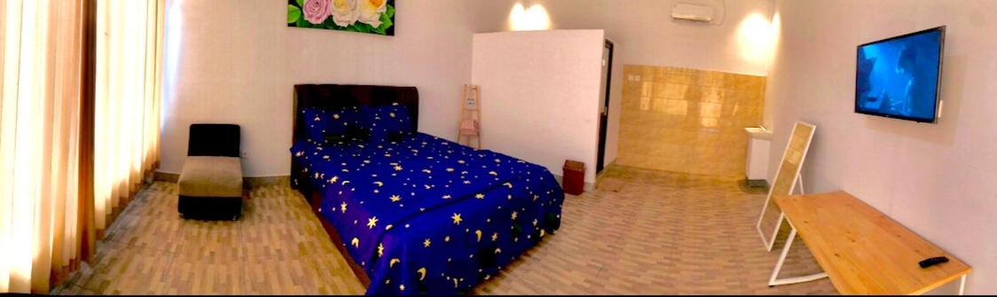 Photo 8