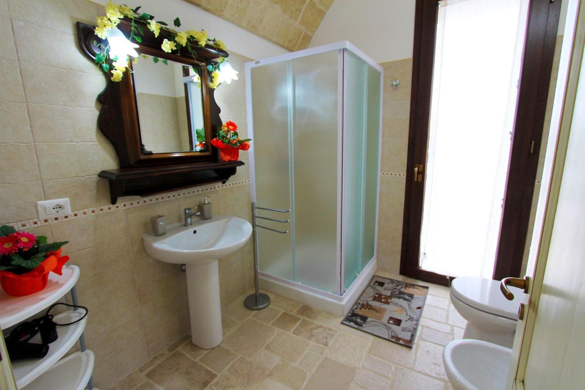 Photo 30