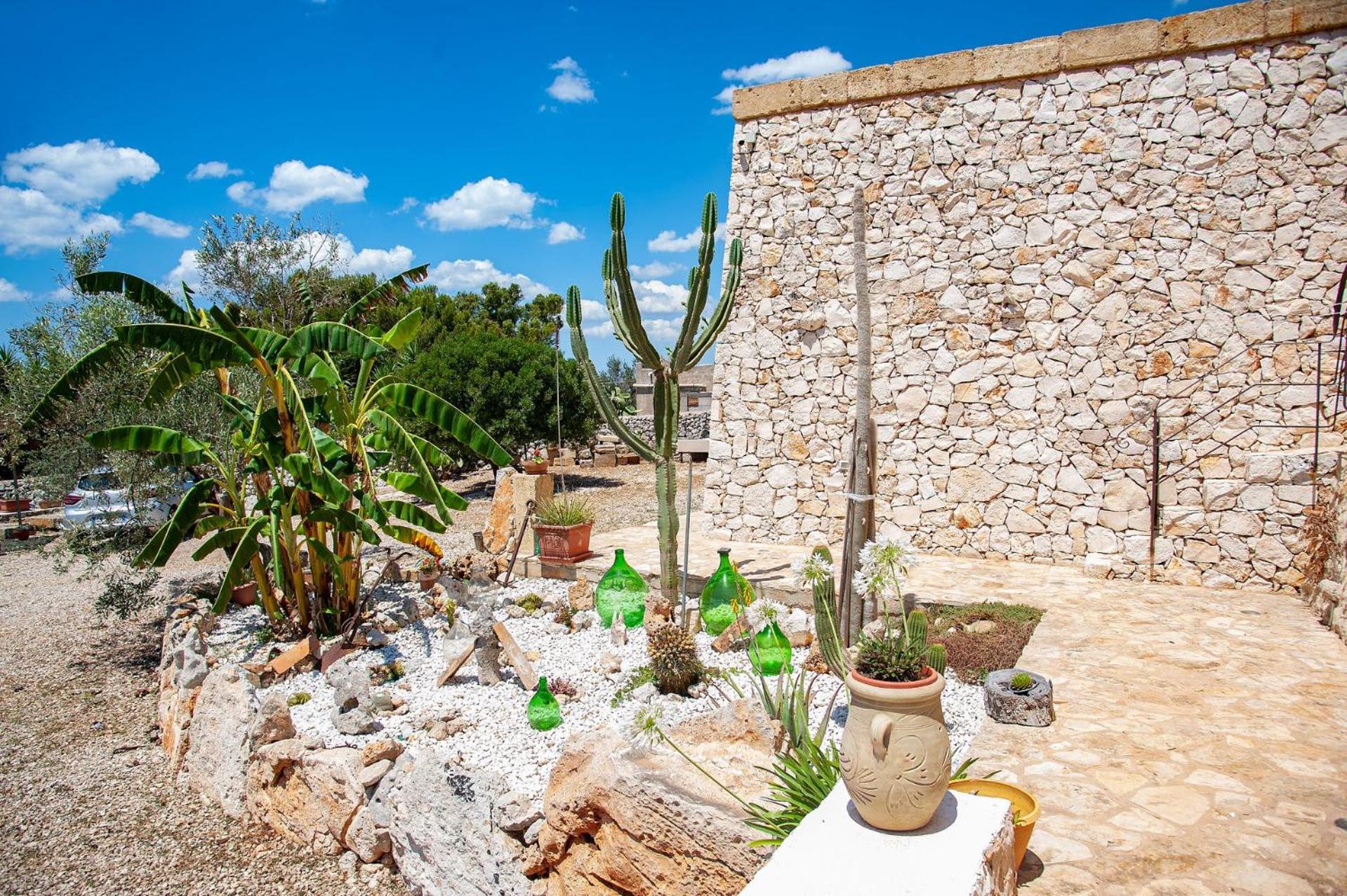 Villa Luce view 5