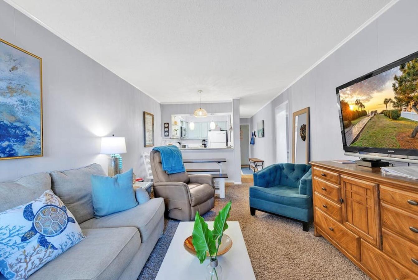 Mariners Cove w Water Views Near Beach 3 Beds