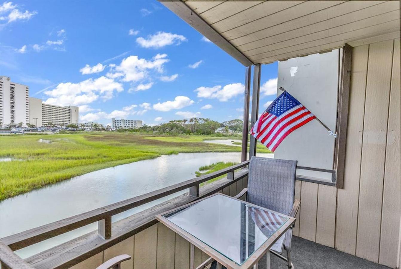Mariners Cove w Water Views Near Beach 3 Beds