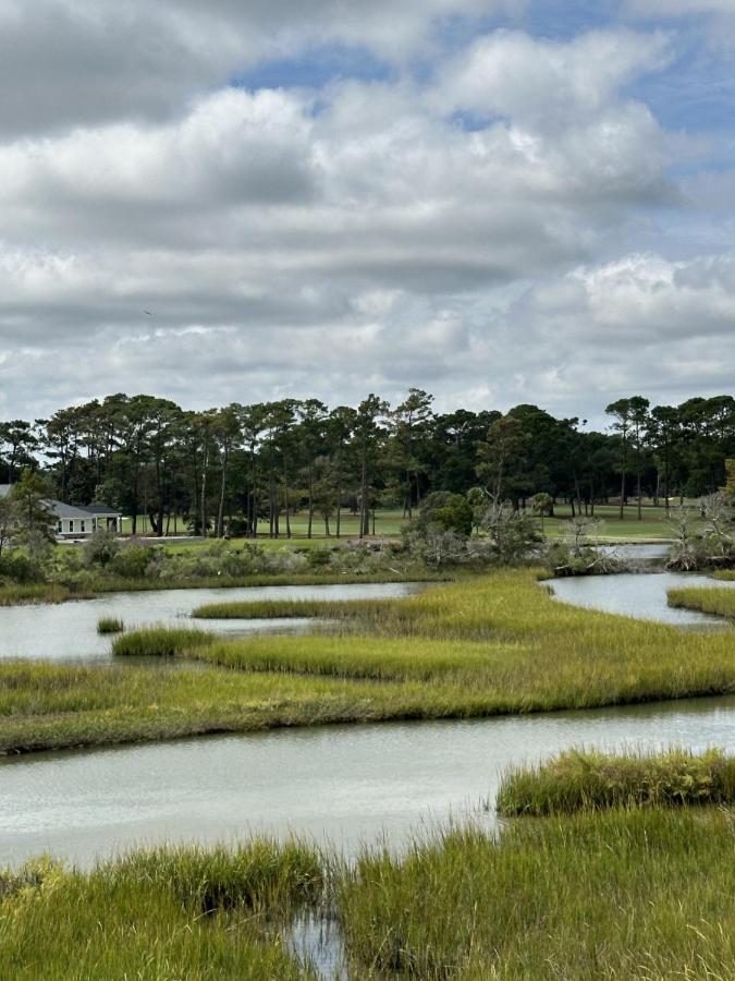 Mariners Cove w Water Views Near Beach 3 Beds