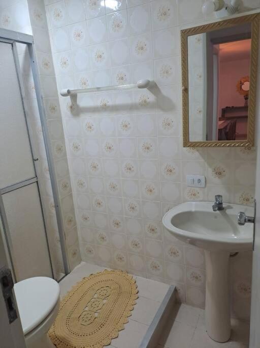 Apartamento 200m da Praia Grande e 200m da Praia Tenório